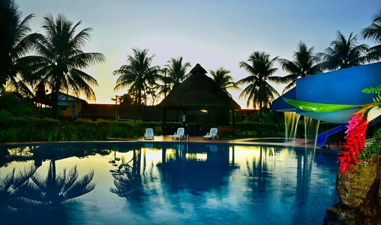 Cesar'S Tropical Hotel Villa Tunari Kültér fotó